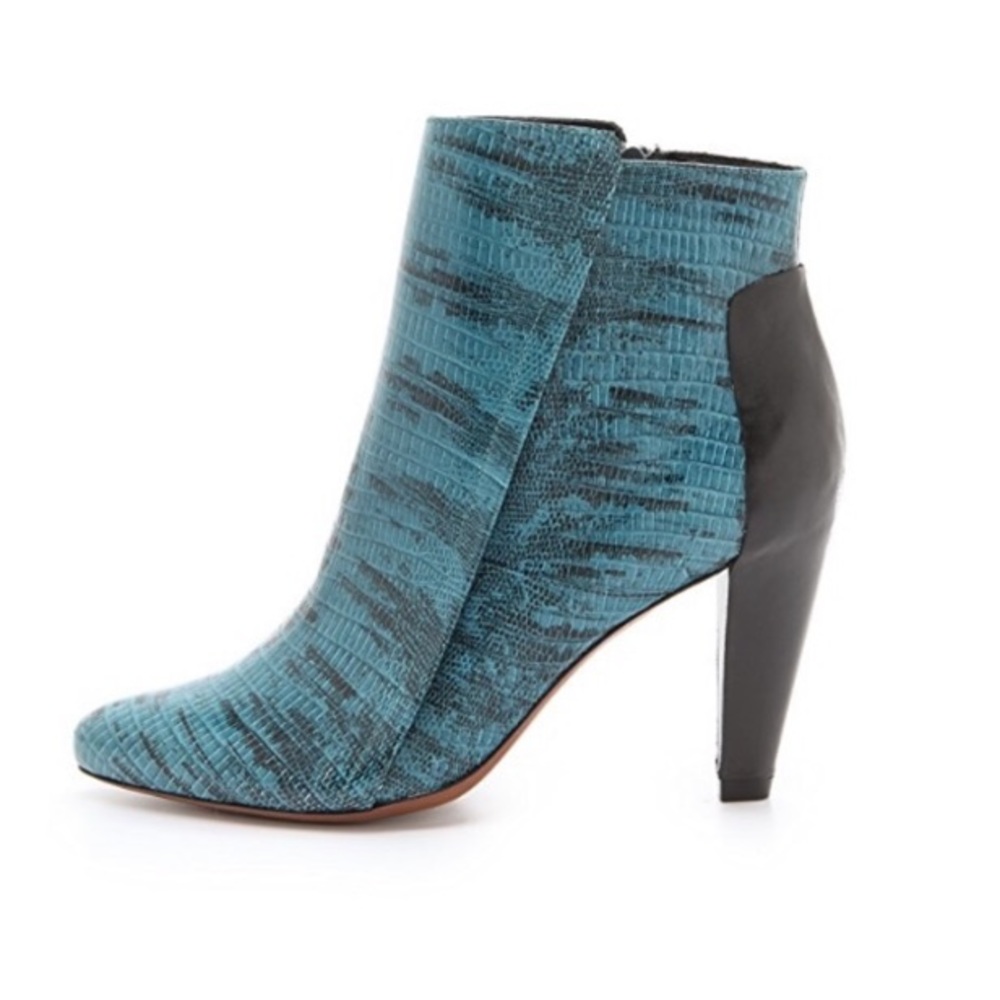 Derek Lam 10‎ Crosby Blue/ Black Reptile Print Booties Sz. 8